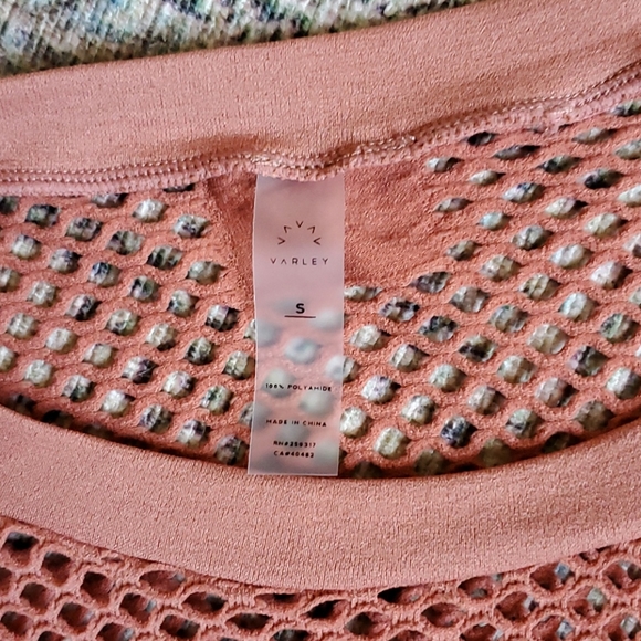 LAST CALL! Varley Workout Top - Picture 5 of 5